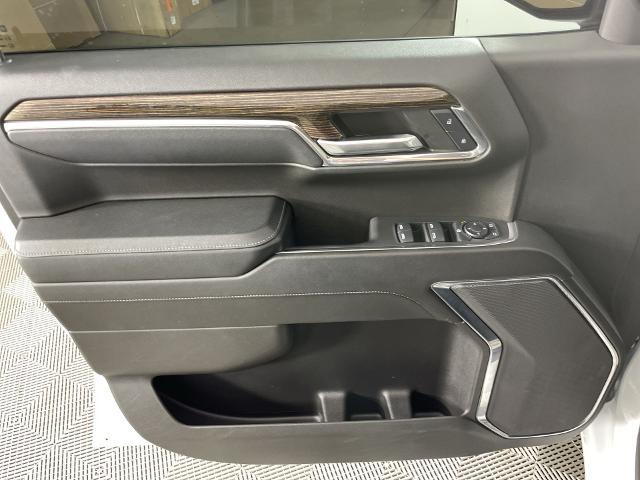 2024 GMC Sierra 1500 Vehicle Photo in GILBERT, AZ 85297-0402