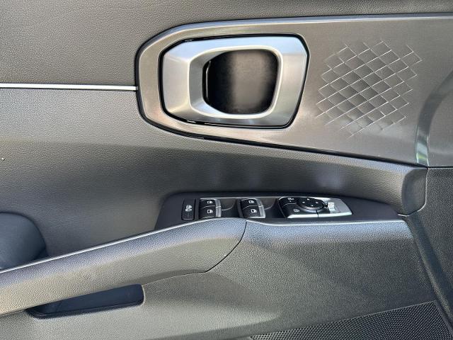 2025 Kia Sorento Vehicle Photo in Tucson, AZ 85712
