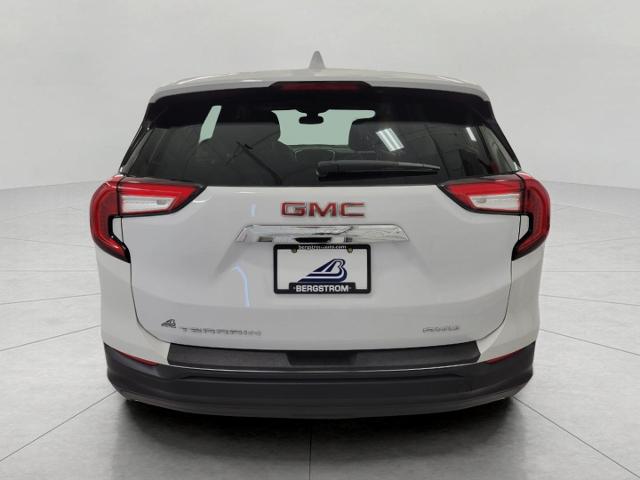 2024 GMC Terrain Vehicle Photo in NEENAH, WI 54956-2243