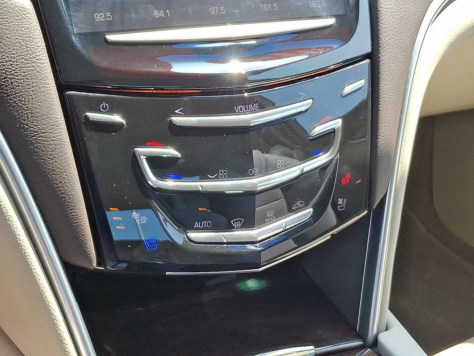 2014 Cadillac XTS Vehicle Photo in Trevose, PA 19053