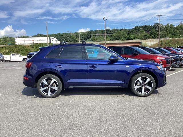 2022 Audi Q5 Vehicle Photo in Gardner, MA 01440