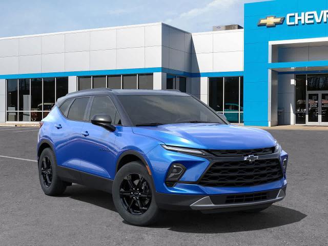 2024 Chevrolet Blazer Vehicle Photo in MOON TOWNSHIP, PA 15108-2571