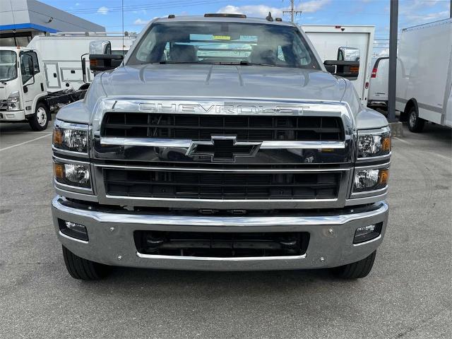 2023 Chevrolet Silverado 5500 HD Vehicle Photo in ALCOA, TN 37701-3235