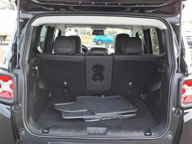 2022 Jeep Renegade Vehicle Photo in Philadelphia, PA 19116