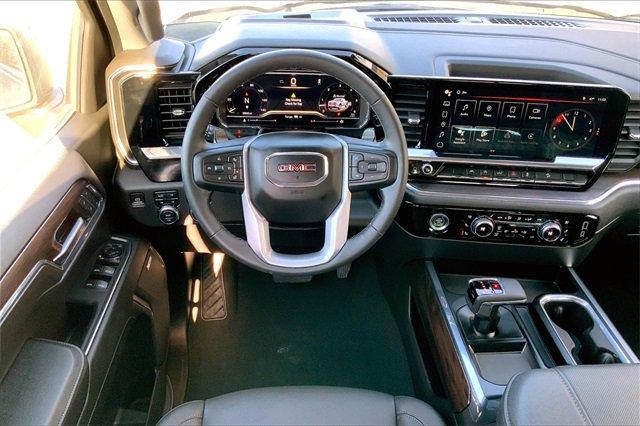 2024 GMC Sierra 1500 Vehicle Photo in INDEPENDENCE, MO 64055-1377