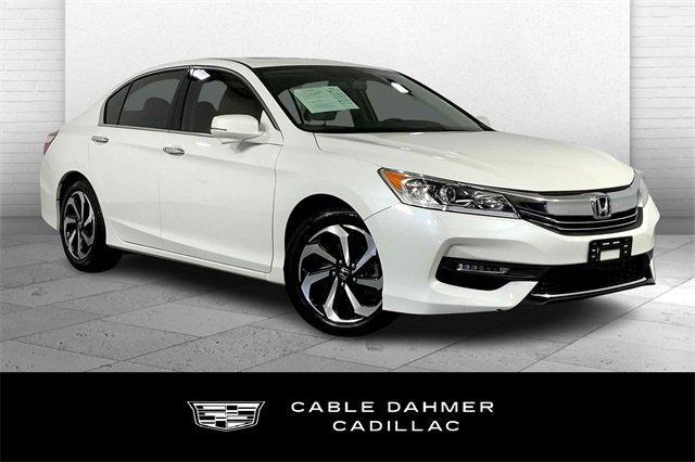 2016 Honda Accord Sedan Vehicle Photo in KANSAS CITY, MO 64114-4502