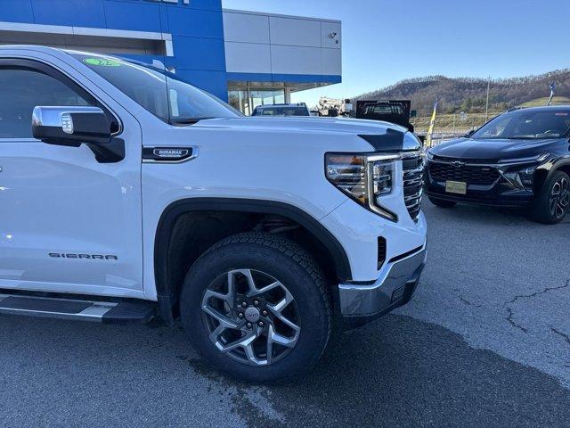 Used 2022 GMC Sierra 1500 SLT with VIN 3GTUUDETXNG563348 for sale in Sutton, WV