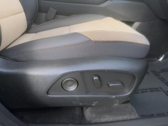 2025 Chevrolet Equinox Vehicle Photo in MANHATTAN, KS 66502-5036