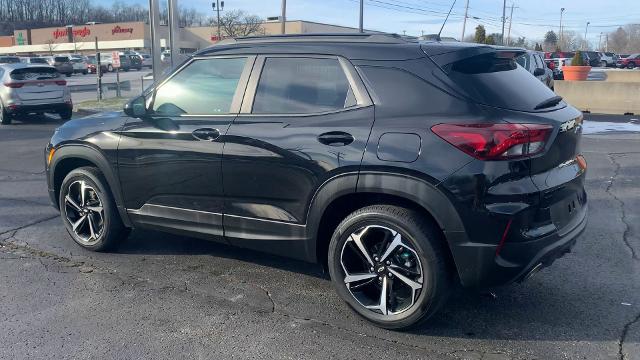 2022 Chevrolet Trailblazer Vehicle Photo in MOON TOWNSHIP, PA 15108-2571