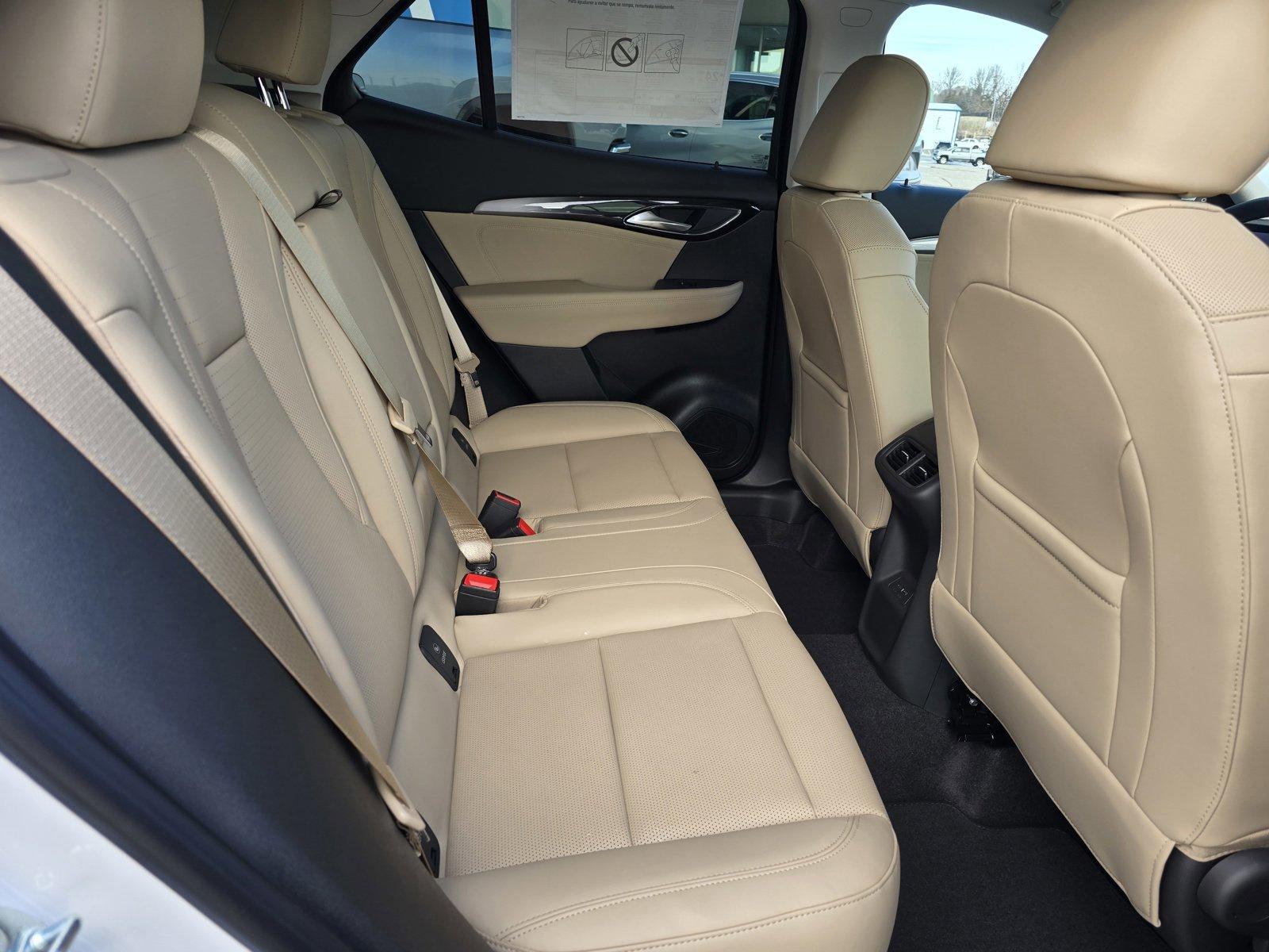 2025 Buick Envision Vehicle Photo in Rolla, MO 65401
