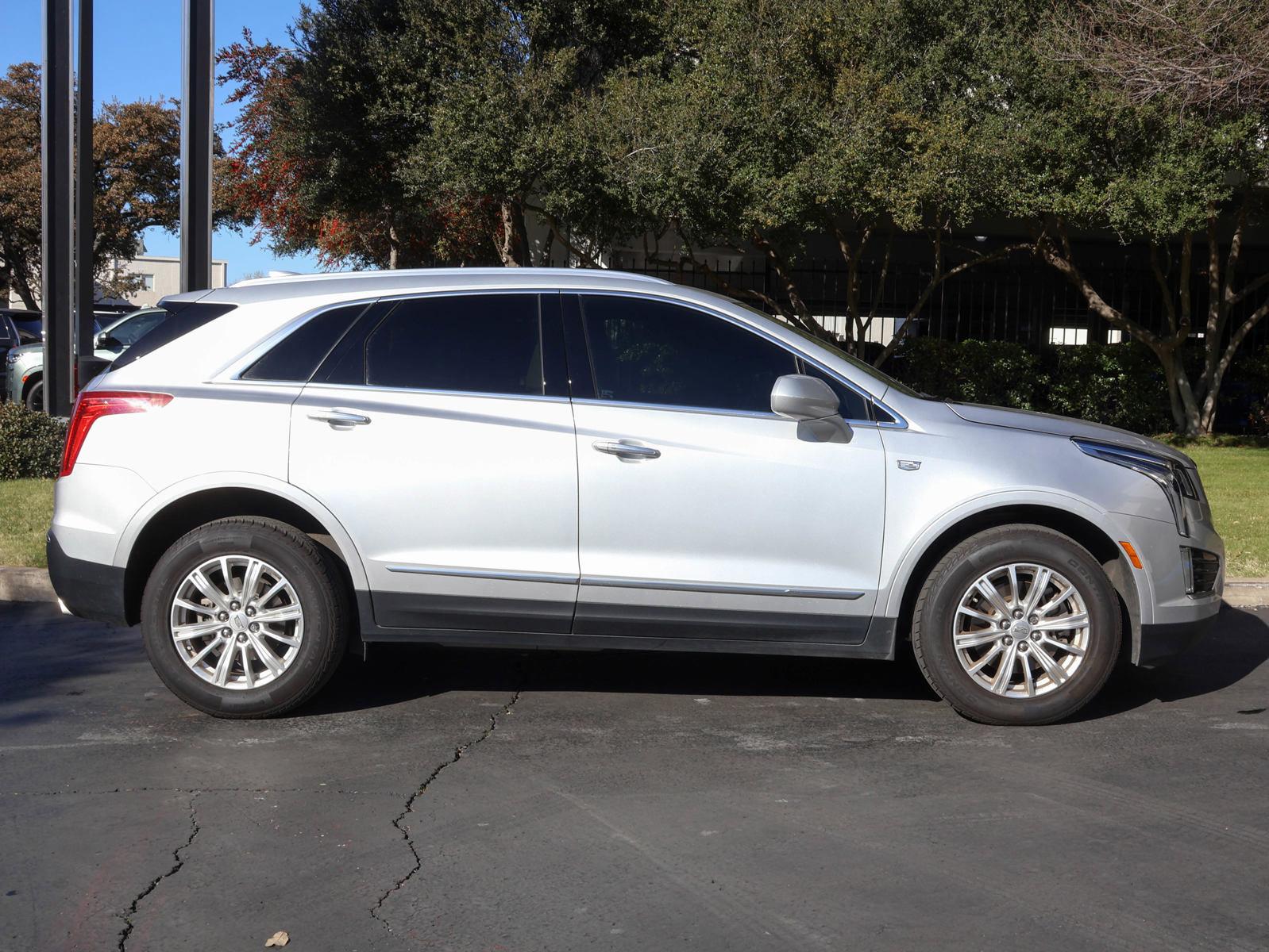 2017 Cadillac XT5 Vehicle Photo in DALLAS, TX 75209-3095