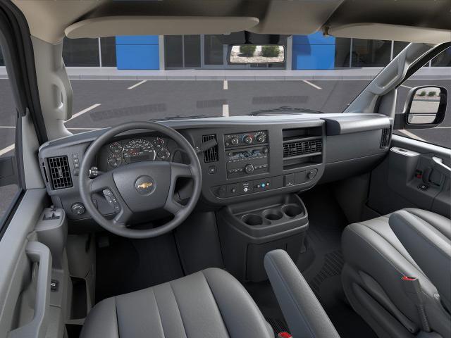 2025 Chevrolet Express Cargo 2500 Vehicle Photo in GREENACRES, FL 33463-3207