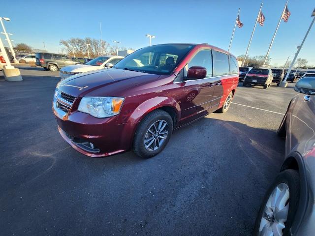 2017 Dodge Grand Caravan Vehicle Photo in MADISON, WI 53713-3220