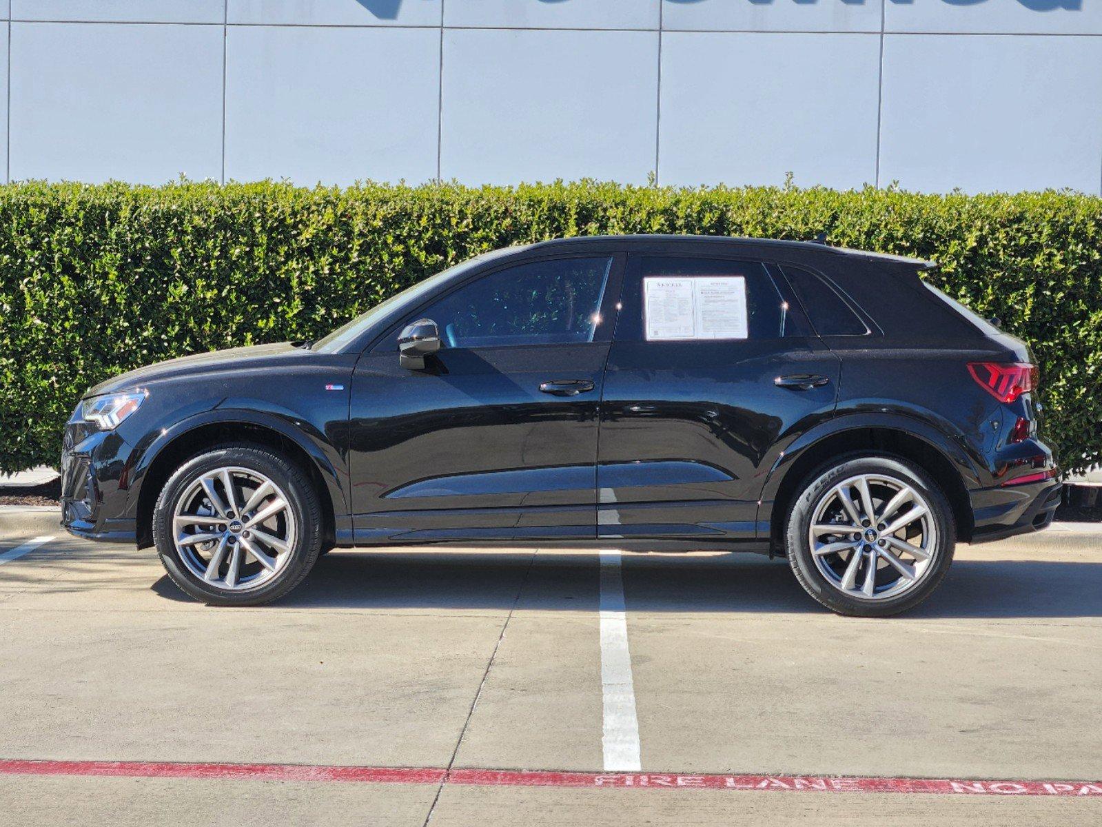 2024 Audi Q3 Vehicle Photo in MCKINNEY, TX 75070