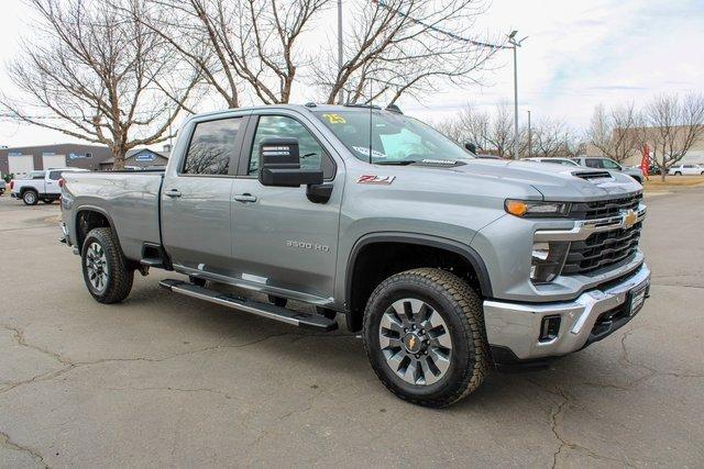 2025 Chevrolet Silverado 3500 HD Vehicle Photo in MILES CITY, MT 59301-5791