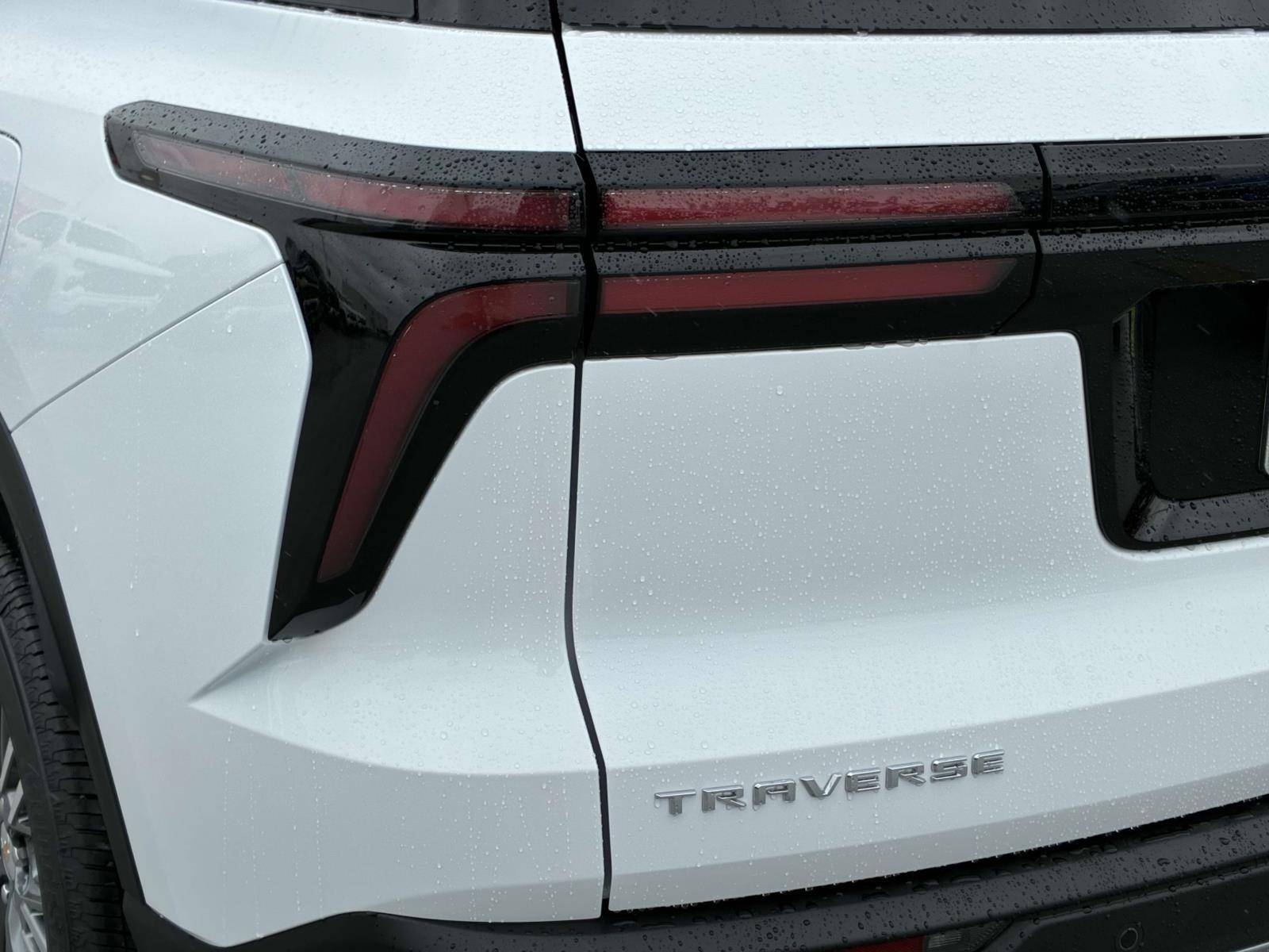 2025 Chevrolet Traverse Vehicle Photo in LOS ANGELES, CA 90007-3794