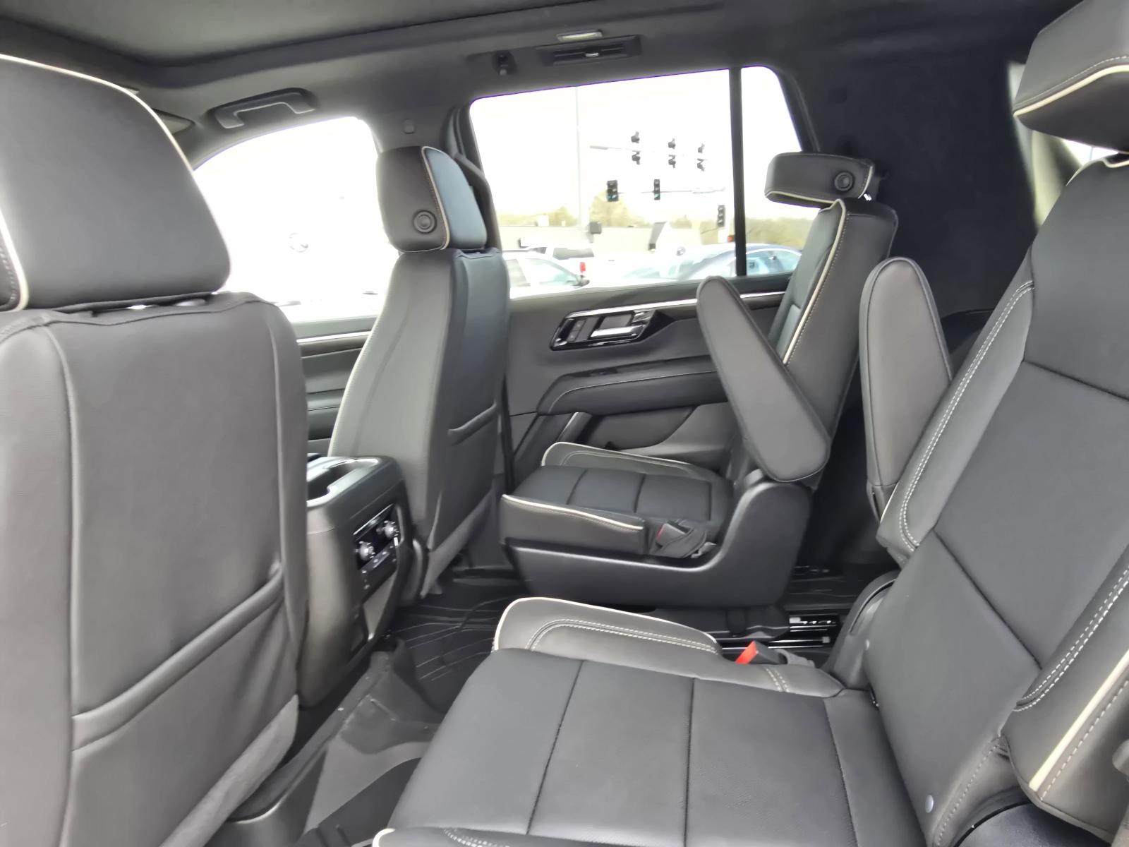 2025 Chevrolet Tahoe Vehicle Photo in Rolla, MO 65401