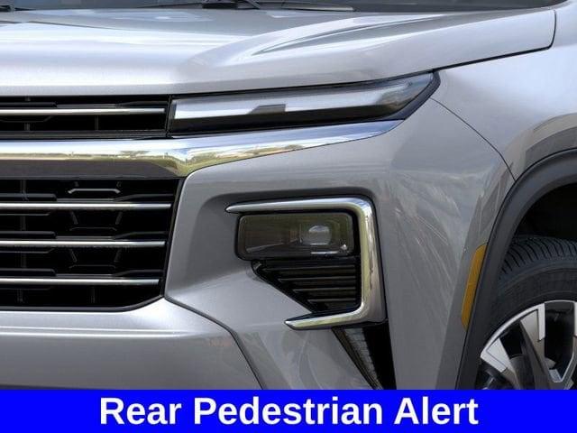 2025 Chevrolet Traverse Vehicle Photo in BROCKTON, MA 02301-7113