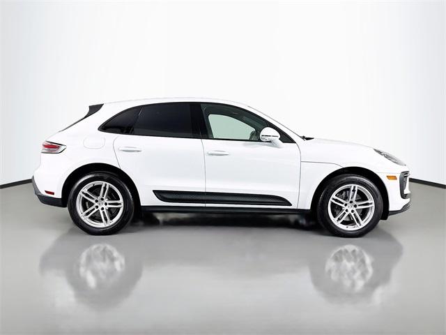 2022 Porsche Macan Vehicle Photo in Puyallup, WA 98371