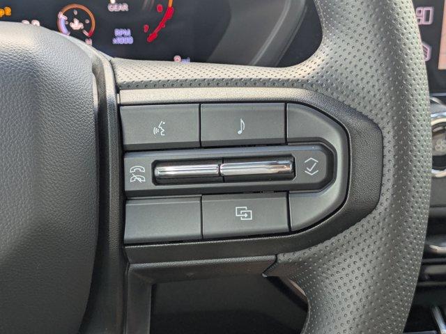 2025 Chevrolet Colorado Vehicle Photo in BRUNSWICK, GA 31525-1881