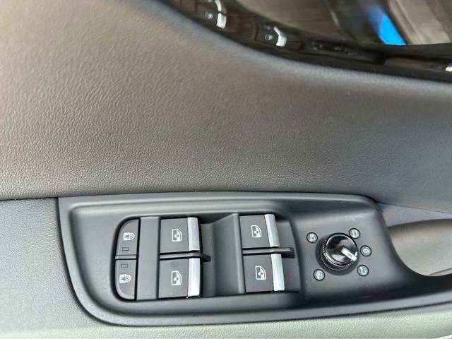 2025 Audi Q8 Vehicle Photo in HOUSTON, TX 77090