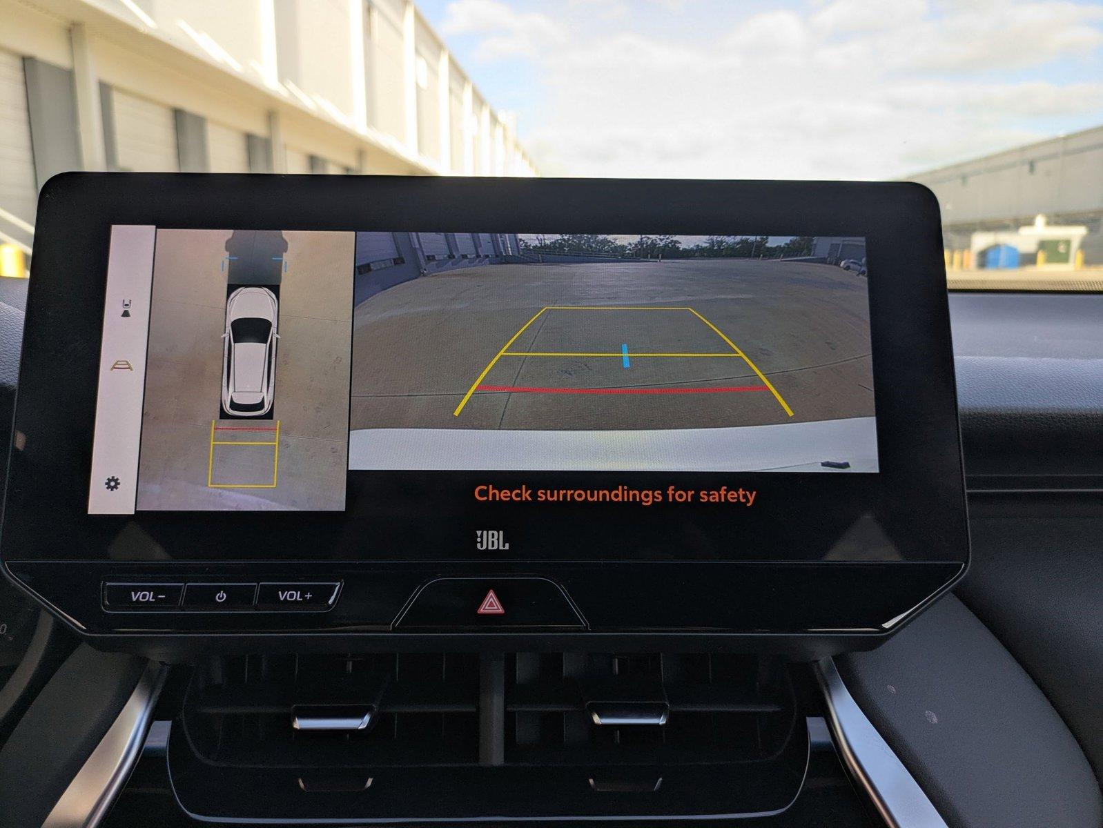 2024 Toyota Venza Vehicle Photo in Winter Park, FL 32792