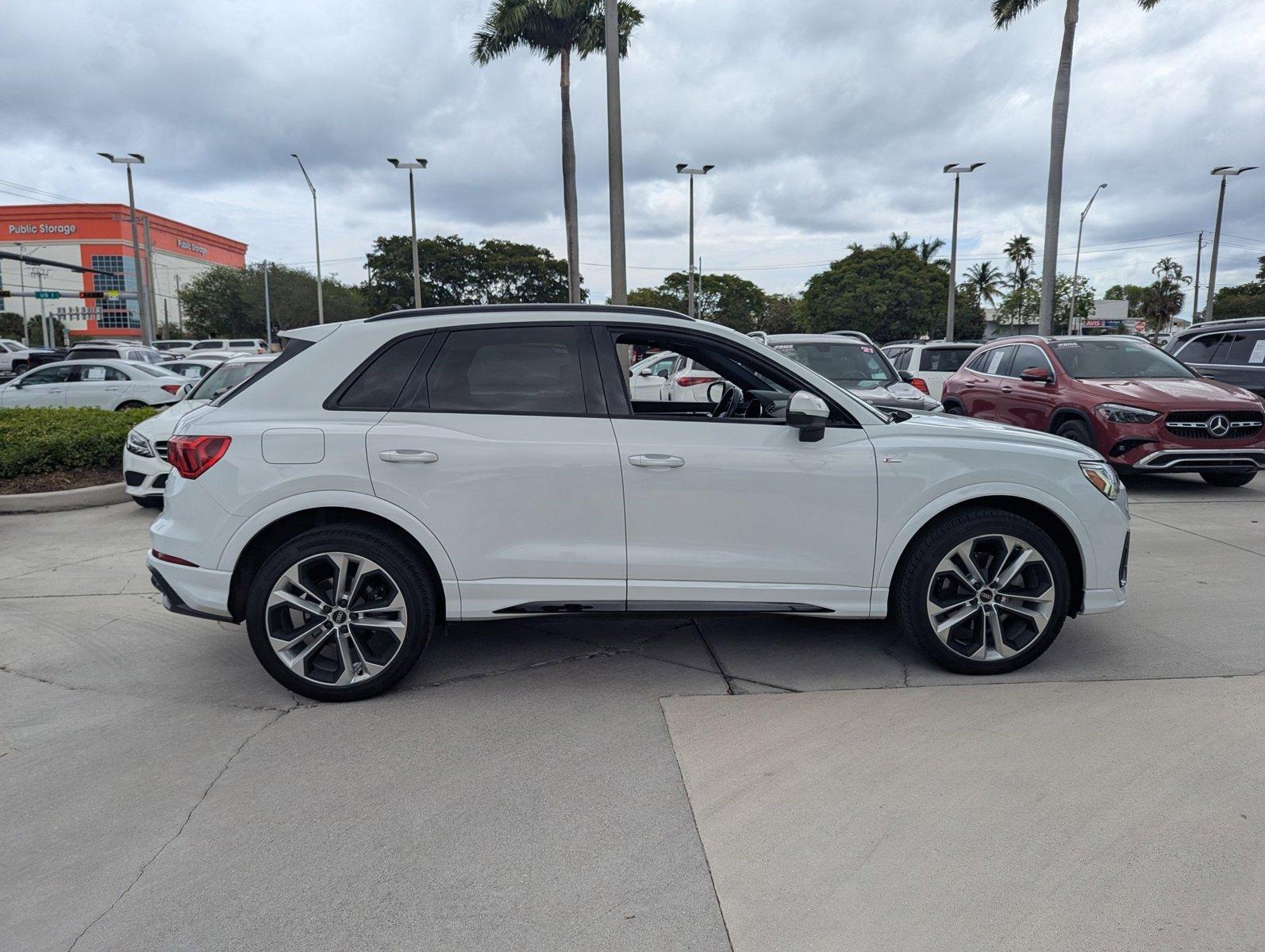 2022 Audi Q3 Vehicle Photo in ORLANDO, FL 32812-3021
