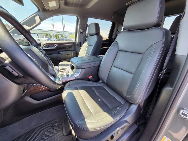 2023 Chevrolet Silverado 1500 Vehicle Photo in GREEN BAY, WI 54304-5303