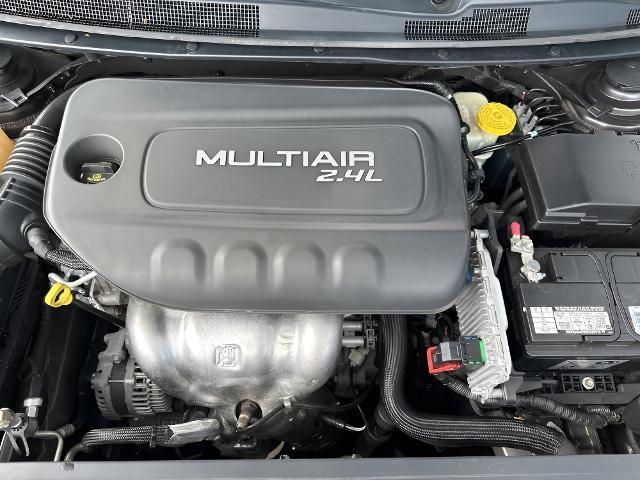 2015 Chrysler 200 Vehicle Photo in MANITOWOC, WI 54220-5838