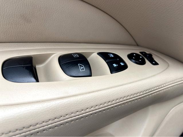 2017 Nissan Pathfinder Vehicle Photo in Savannah, GA 31419