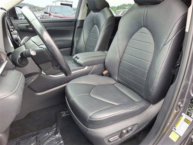 2020 Toyota Highlander Vehicle Photo in LANCASTER, PA 17601-0000