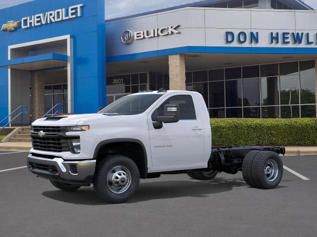 2025 Chevrolet Silverado 3500 HD Chassis Cab Vehicle Photo in GEORGETOWN, TX 78626-7508