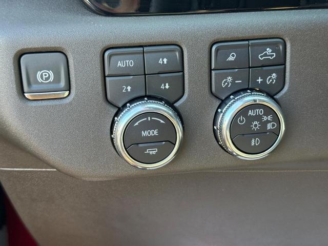 2025 GMC Sierra 2500 HD Vehicle Photo in COLUMBIA, MO 65203-3903