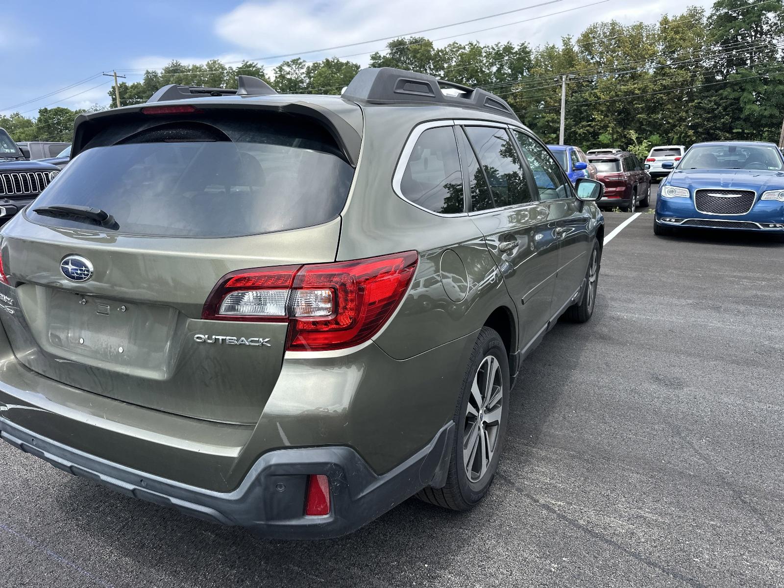 2018 Subaru Outback Vehicle Photo in Mechanicsburg, PA 17050-1707