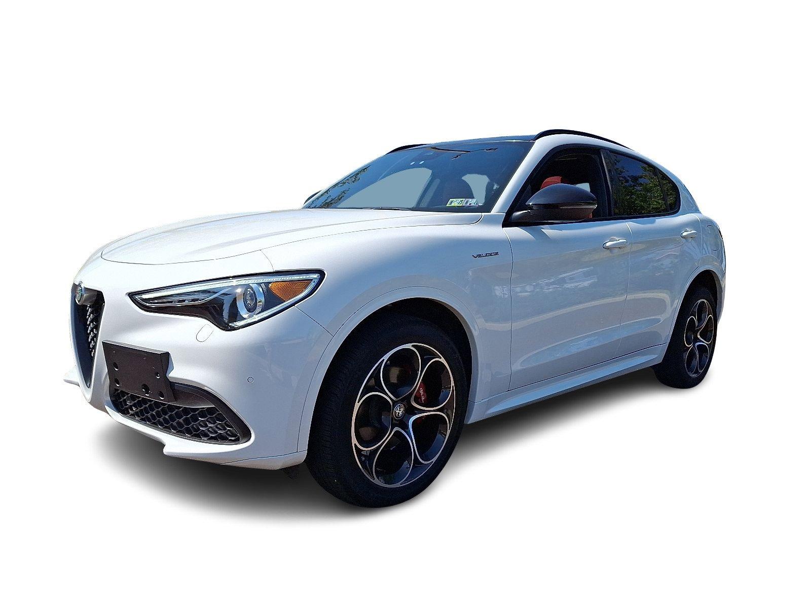 2022 Alfa Romeo Stelvio Vehicle Photo in Willow Grove, PA 19090