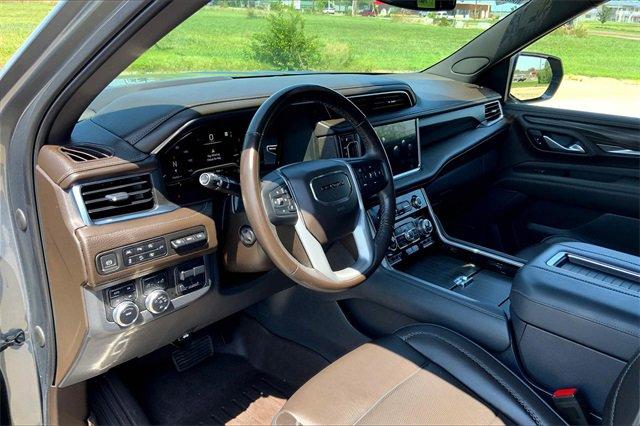 2022 GMC Yukon Vehicle Photo in TOPEKA, KS 66609-0000