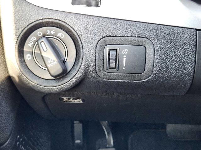 2014 Dodge Journey Vehicle Photo in DENTON, TX 76210-9321