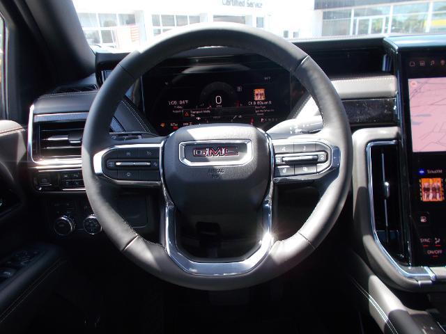 2025 GMC Yukon XL Vehicle Photo in LOWELL, MA 01852-4336