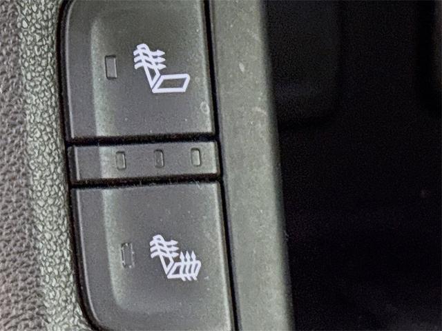 2017 GMC Acadia Vehicle Photo in PUYALLUP, WA 98371-4149