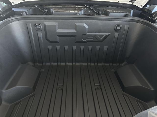 2025 GMC HUMMER EV Pickup Vehicle Photo in TURLOCK, CA 95380-4918