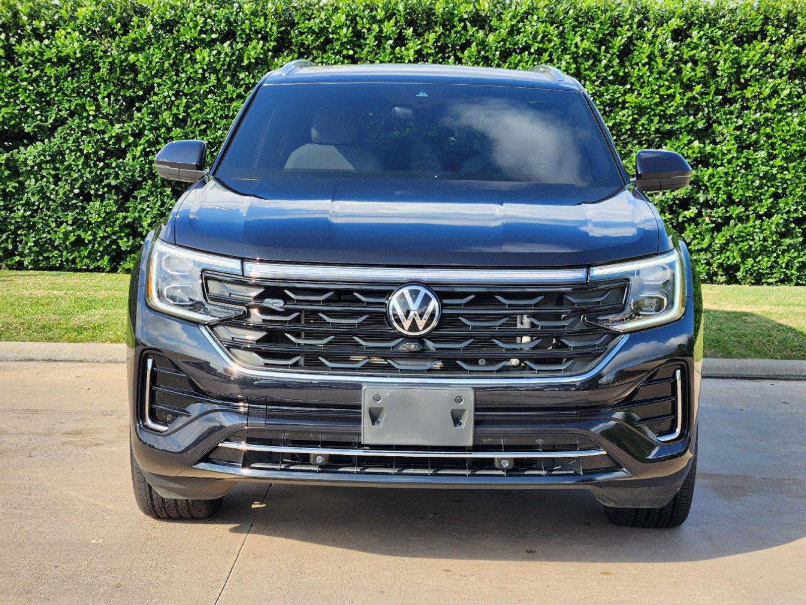 2024 Volkswagen Atlas Cross Sport Vehicle Photo in HOUSTON, TX 77079