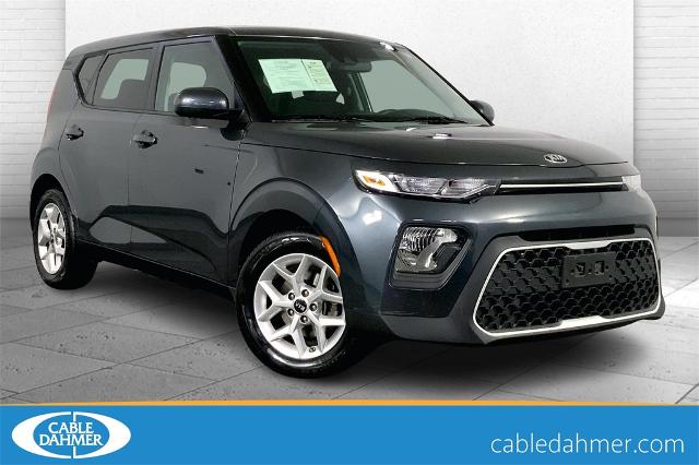 2021 Kia Soul Vehicle Photo in Lees Summit, MO 64086