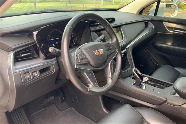 2018 Cadillac XT5 Vehicle Photo in TOPEKA, KS 66609-0000