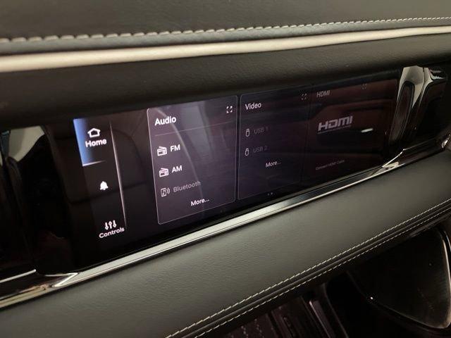 2025 Ram 1500 Vehicle Photo in PHOENIX, AZ 85014-3381