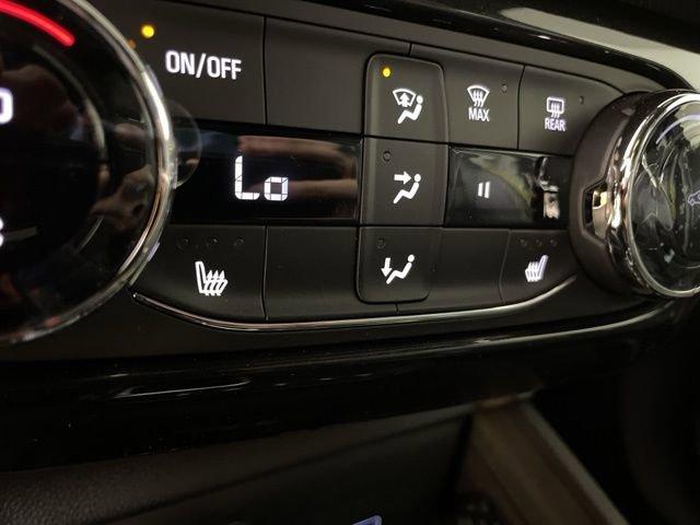 2025 Chevrolet Trailblazer Vehicle Photo in PHOENIX, AZ 85014-3381