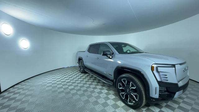 2024 GMC Sierra EV Vehicle Photo in GILBERT, AZ 85297-0402