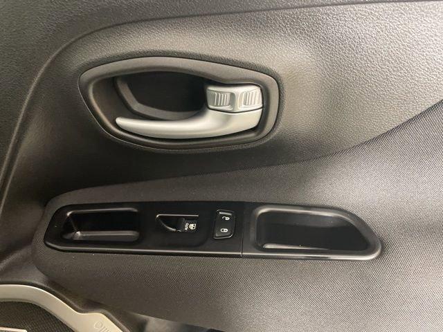 2021 Jeep Renegade Vehicle Photo in PHOENIX, AZ 85014-3381