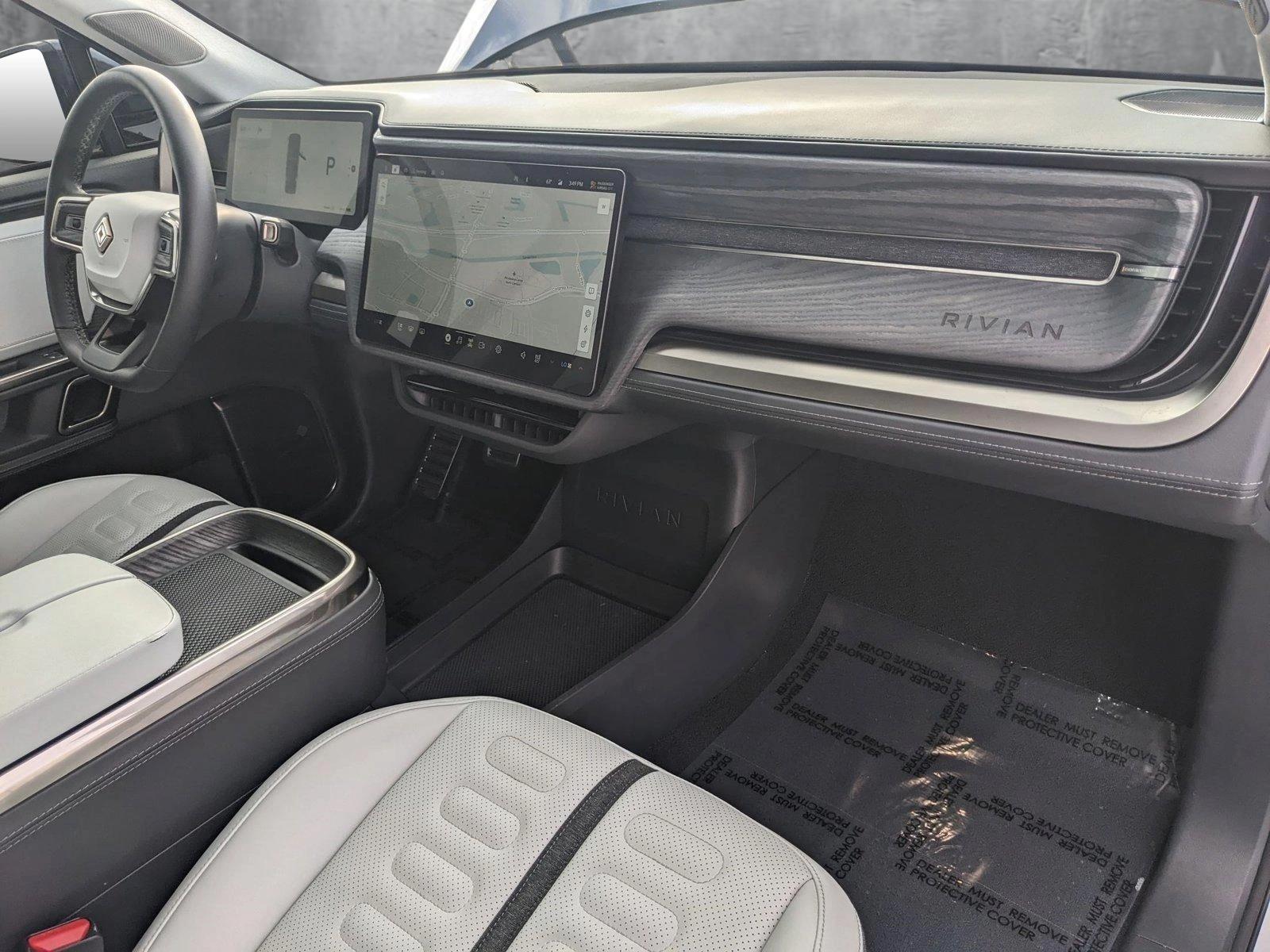 2023 Rivian R1S Vehicle Photo in WEST PALM BEACH, FL 33407-3296