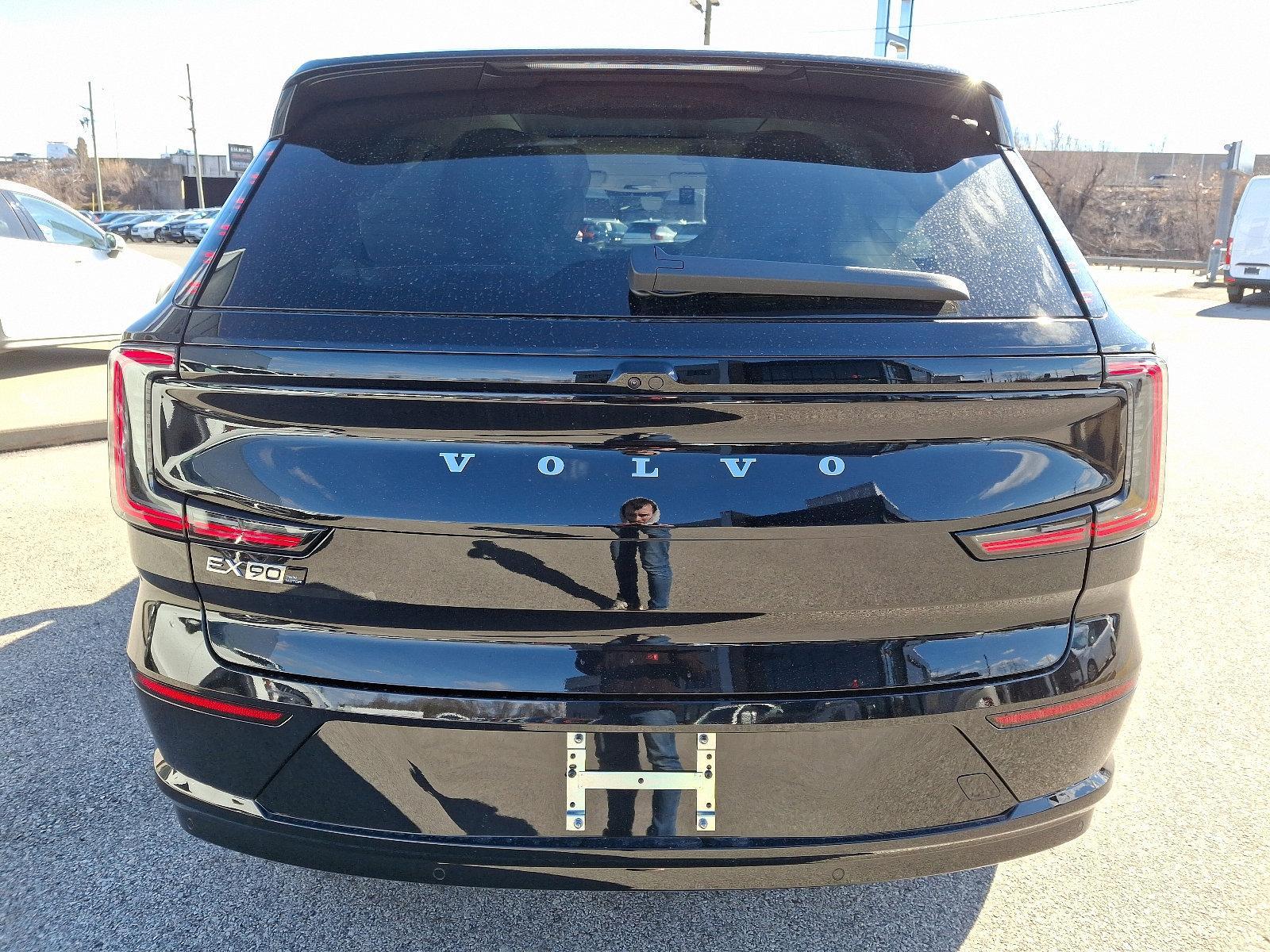 2025 Volvo EX90 Vehicle Photo in Trevose, PA 19053