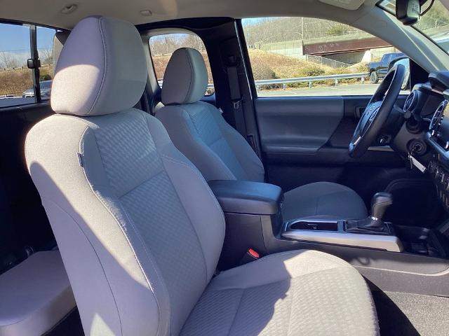 2022 Toyota Tacoma 4WD Vehicle Photo in GARDNER, MA 01440-3110